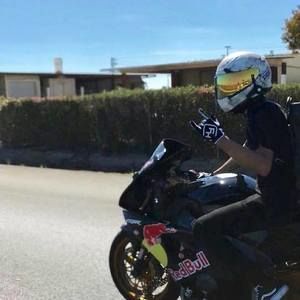 Meet your Posher, Juan